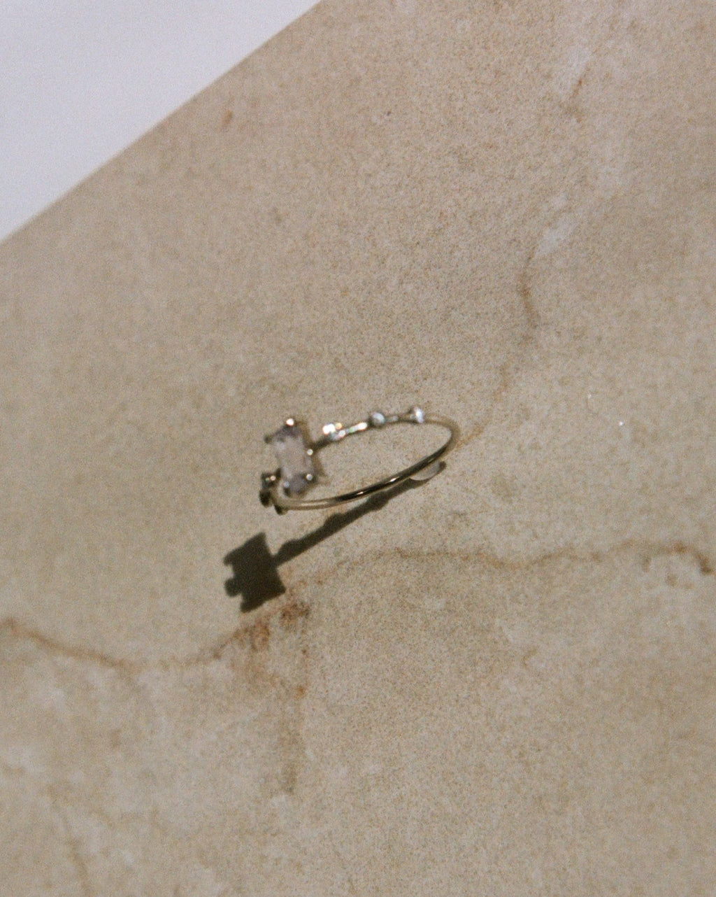 pale pink sapphire 18k white gold ring