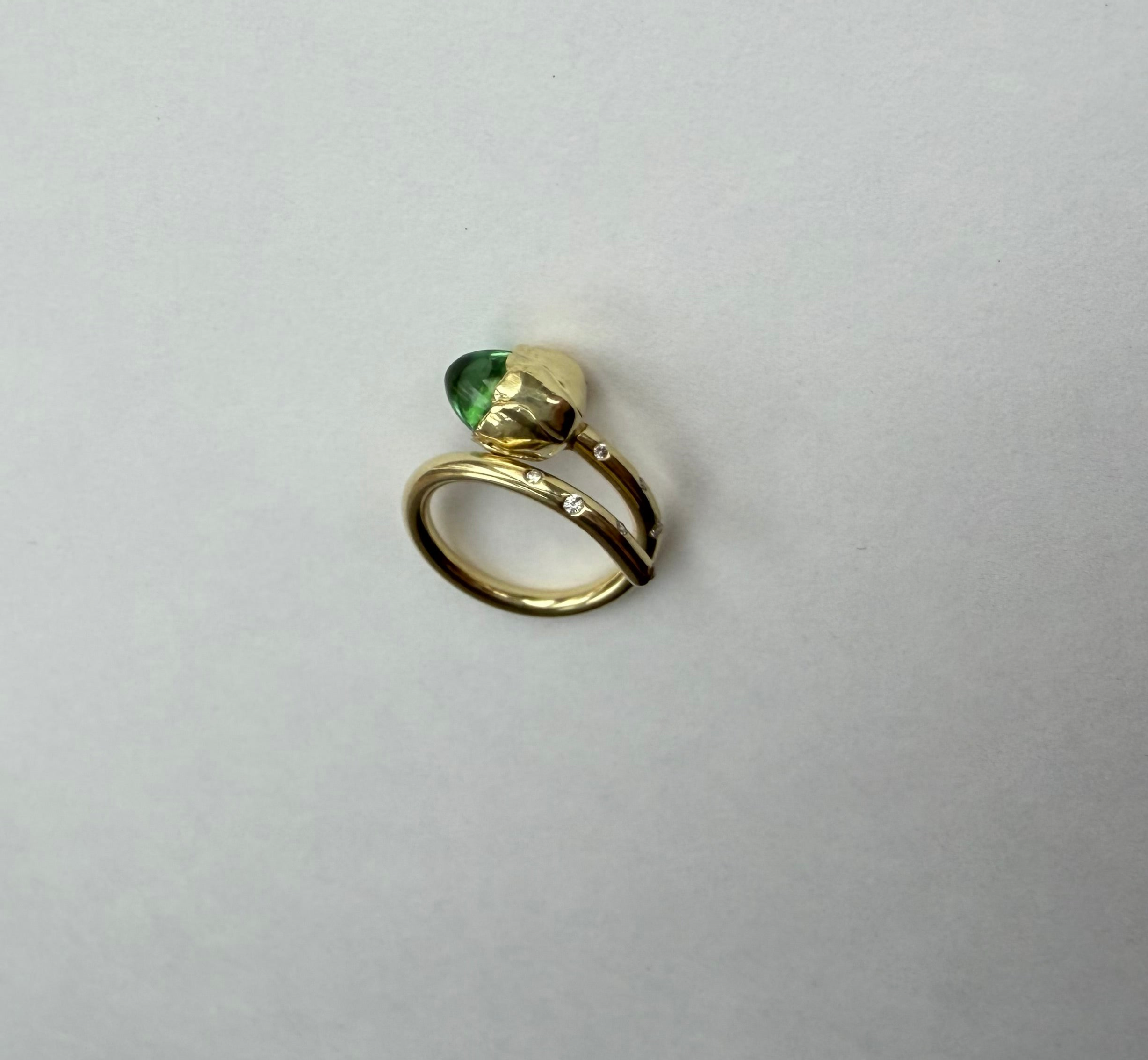 green tourmaline tulip pinkie ring