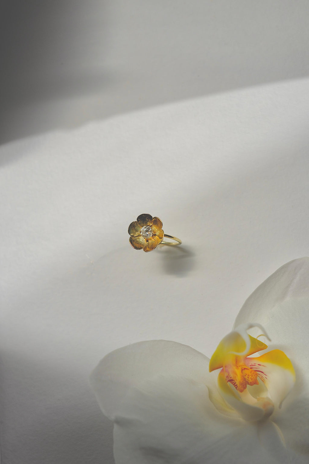 diamond poppy ring