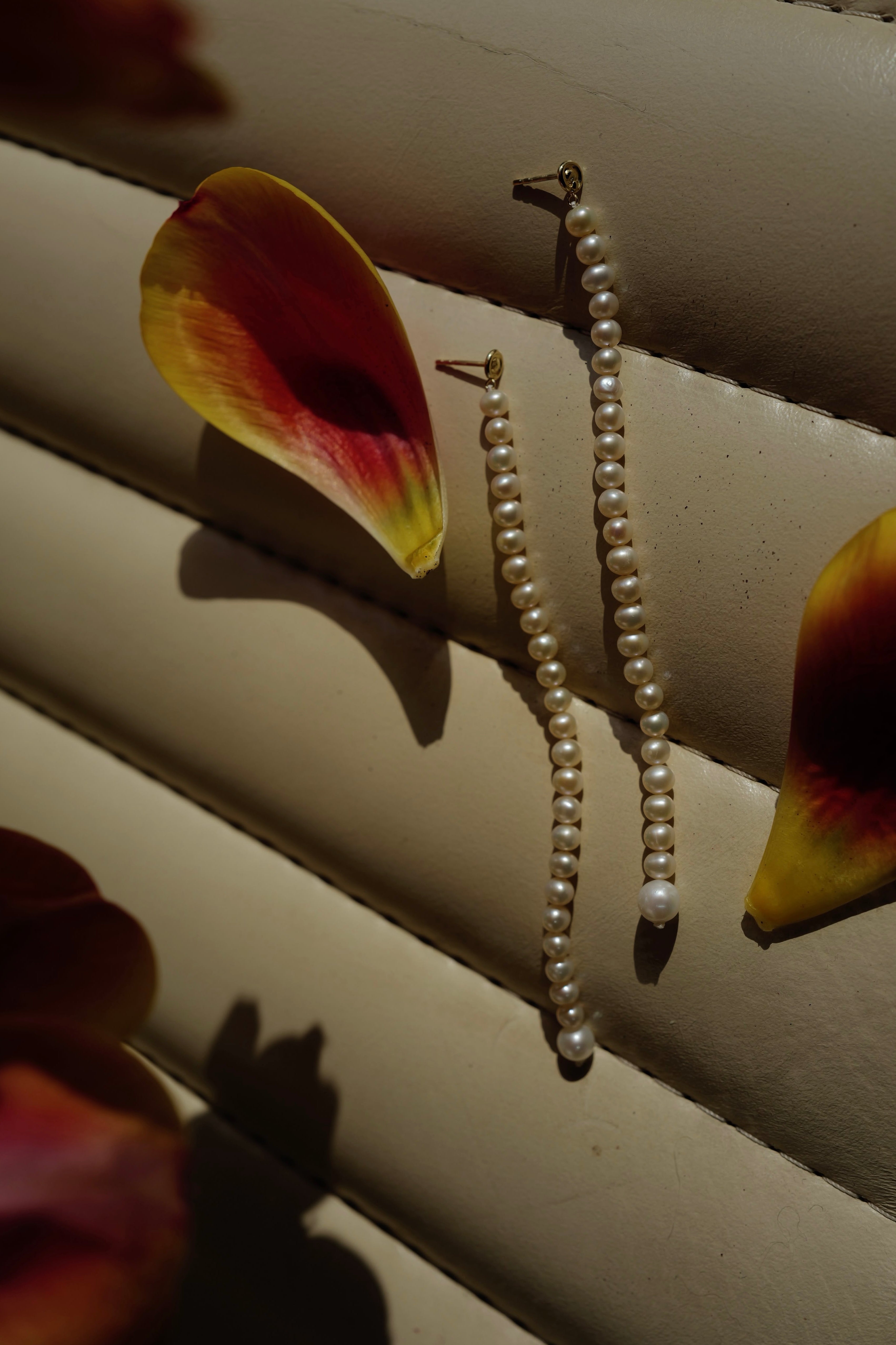 freshwater pearl 14k gold earrings