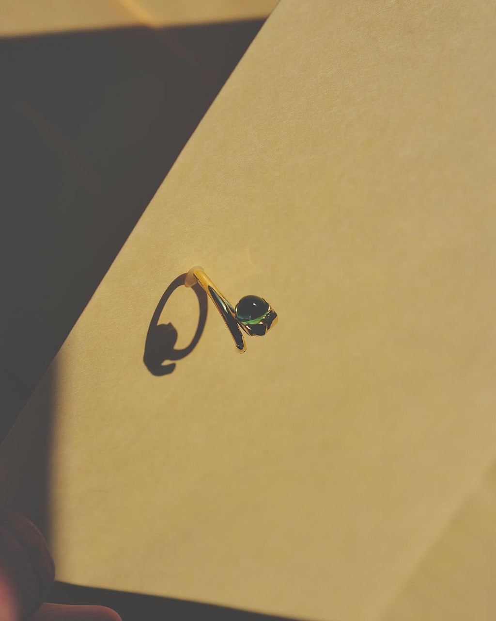 green tourmaline tulip pinkie ring
