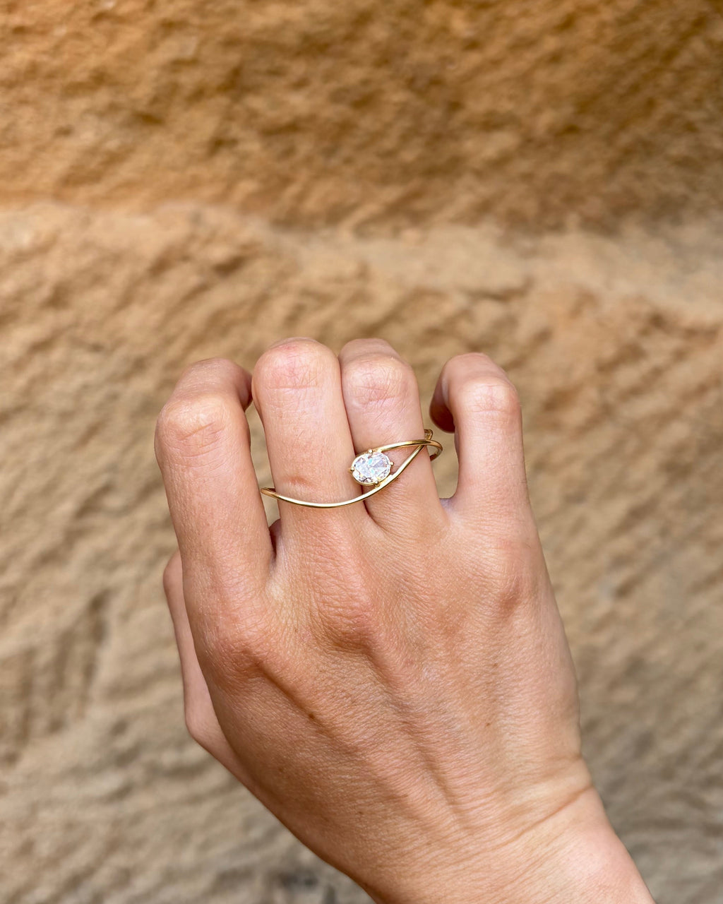 infinite 18k gold diamond ring