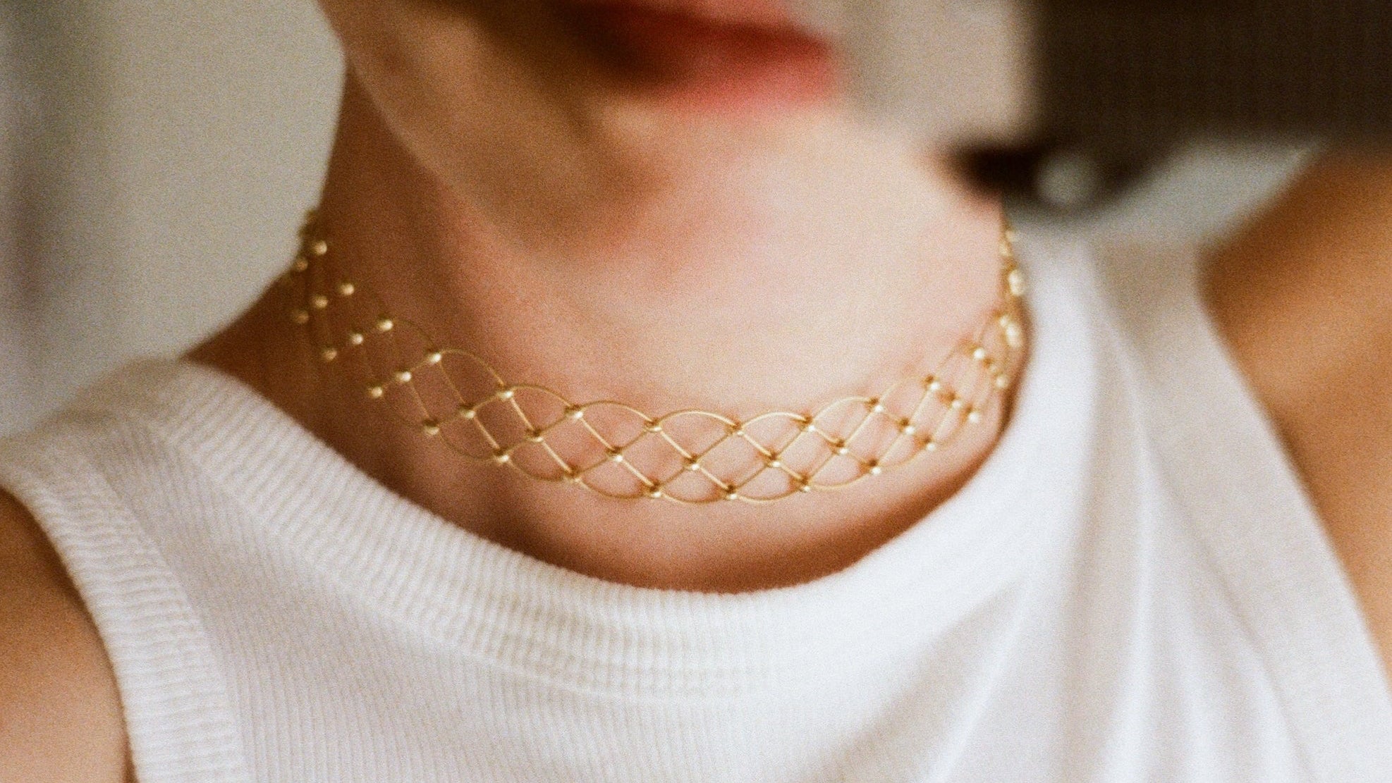 70’s gold choker