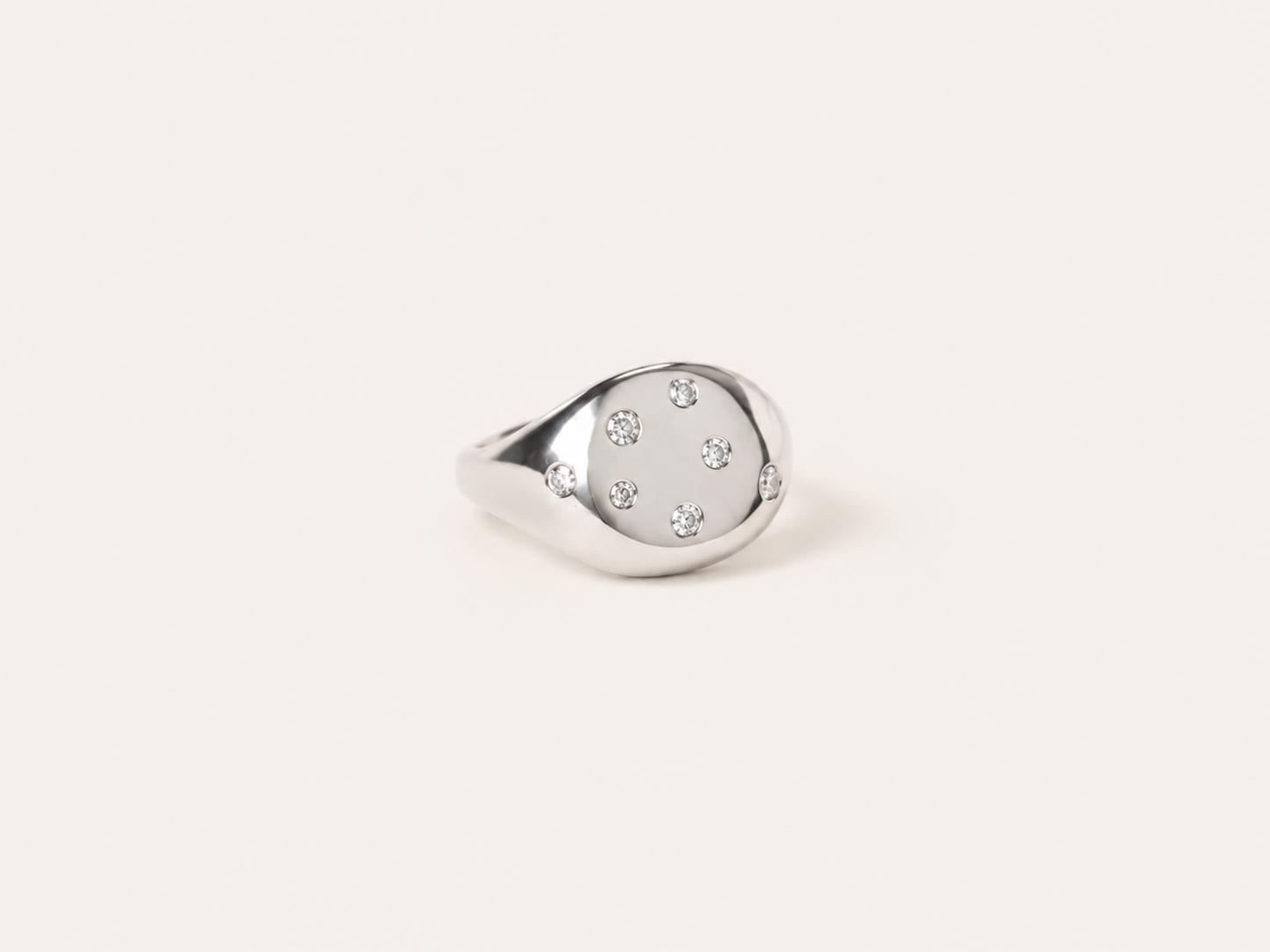 mila diamond signet